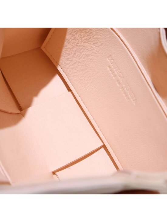 Bottega Veneta Beige Intrecciato Leather Mini Candy Cassette  Bottega Veneta Cassette Candy Mini Shoulder Bag Beige Leather